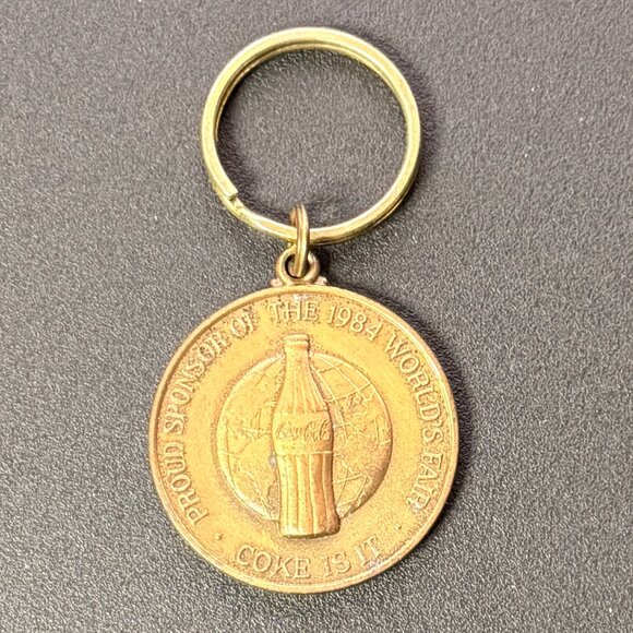 keychain -  1984 World Exposition - Picture 2 of 2